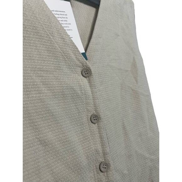 NWT Eileen Fisher Tan Silk Viscose Button Front Sleeveless Vest Sz M/L - Picture 6 of 6